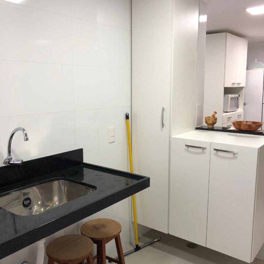 Alto Padrão: Beachfront 3-Bedroom Apartment with Elevator and Wi-Fi Guarapari Exterior photo