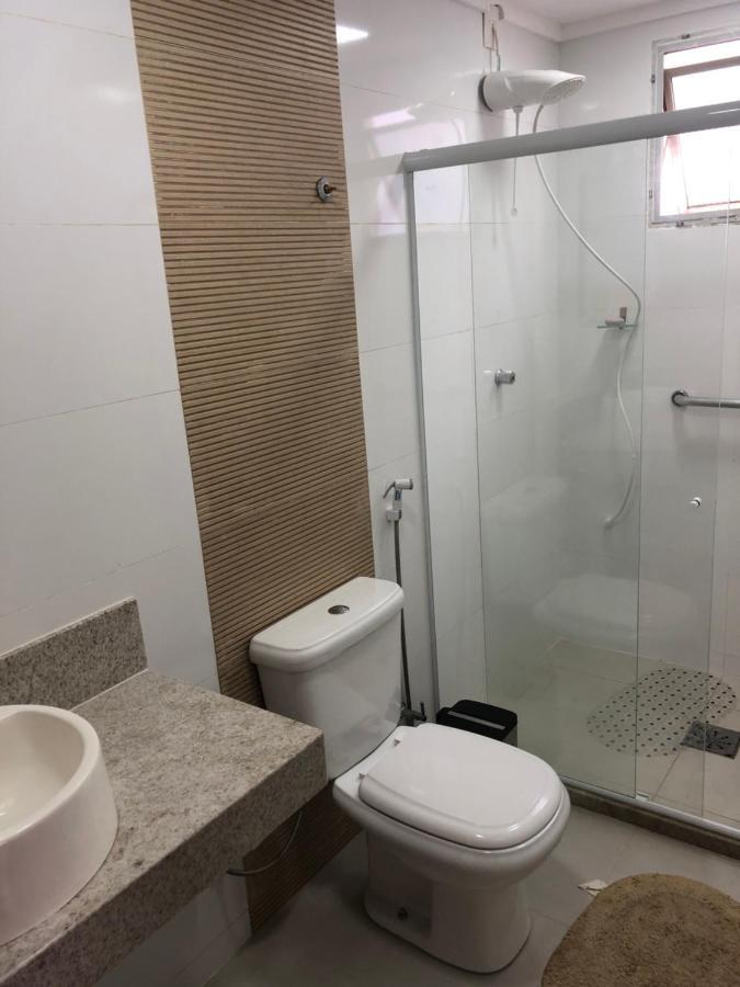 Alto Padrão: Beachfront 3-Bedroom Apartment with Elevator and Wi-Fi Guarapari Exterior photo
